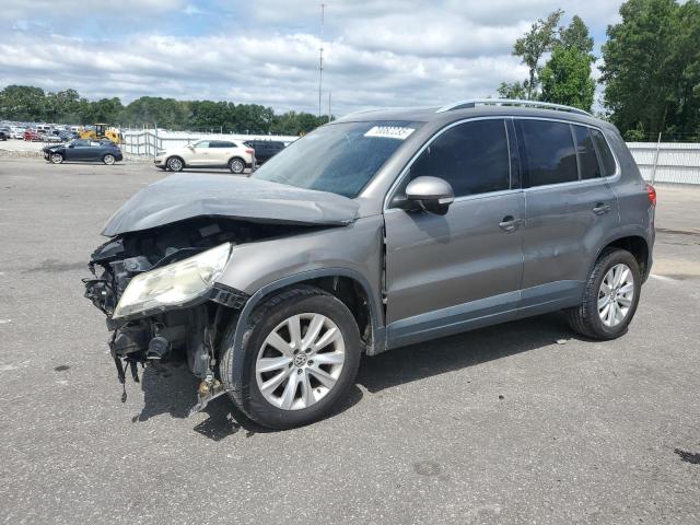 2009 VOLKSWAGEN TIGUAN S, 
