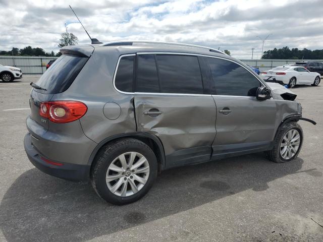 WVGAV75N39W534554 - 2009 VOLKSWAGEN TIGUAN S GRAY photo 3