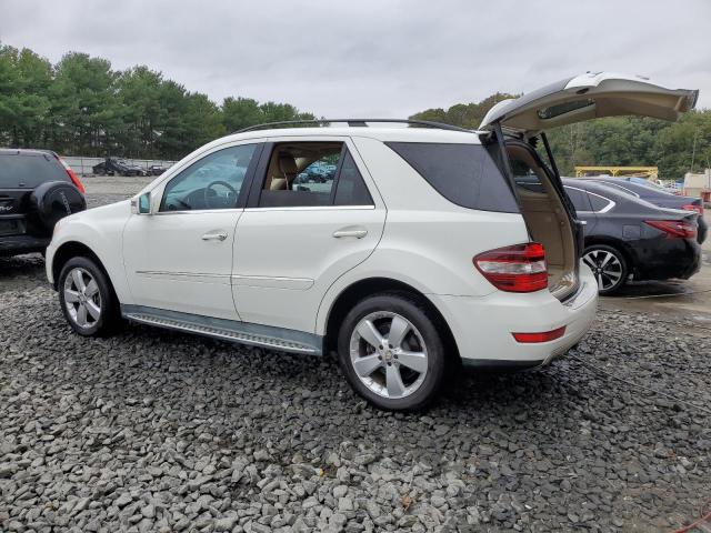 4JGBB8GB7BA715827 - 2011 MERCEDES-BENZ ML 350 4MATIC WHITE photo 2