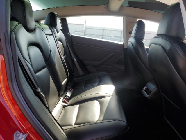 5YJ3E1EA5JF061658 - 2018 TESLA MODEL 3 RED photo 10