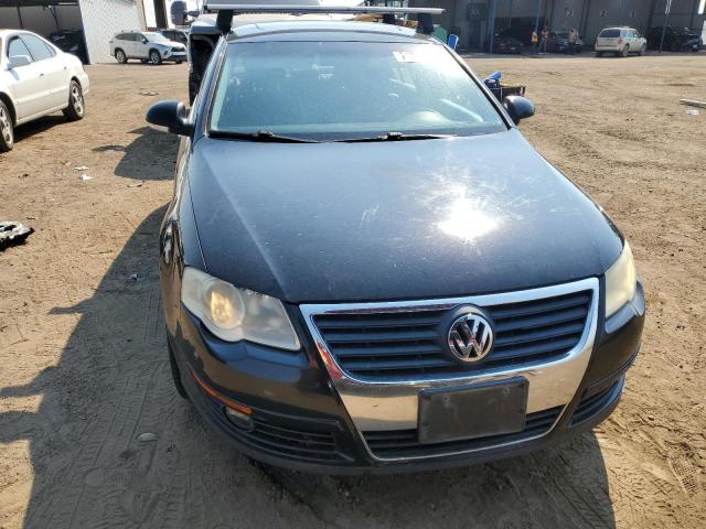 WVWJK73C39E079175 - 2009 VOLKSWAGEN PASSAT TURBO BLACK photo 5