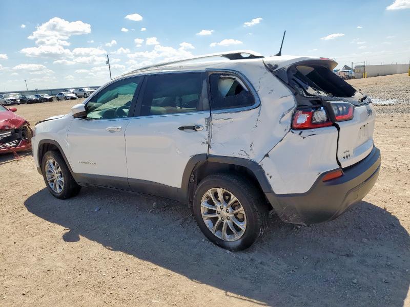 1C4PJLCB7KD247246 - 2019 JEEP CHEROKEE LATITUDE 白色 照片 2