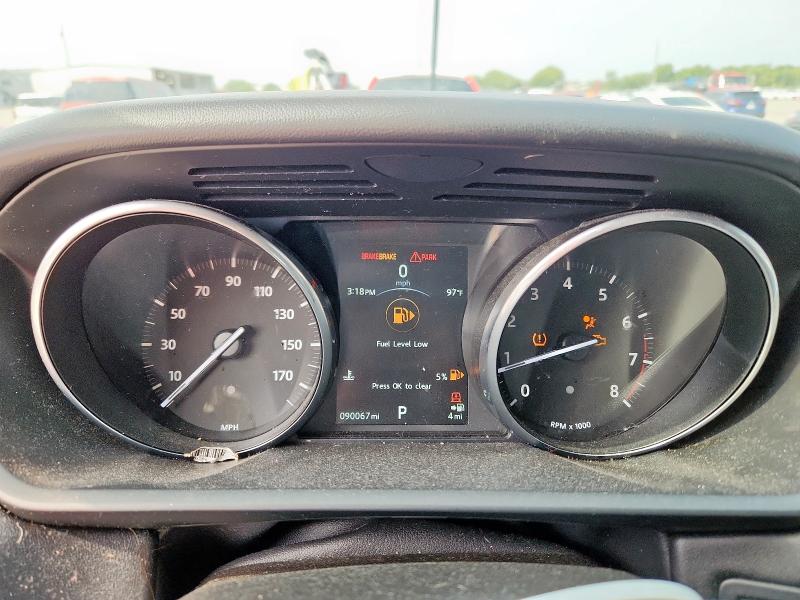 SALWG2FV1HA128282 - 2017 LAND ROVER RANGE ROVE SE WHITE photo 9