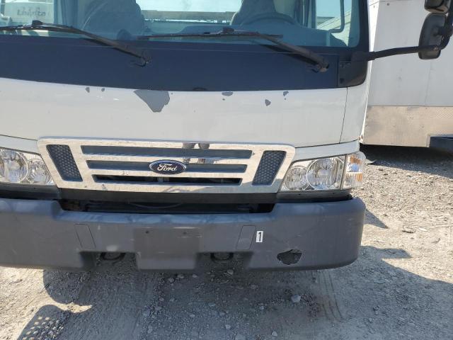 3FRLL45Z96V336364 - 2006 FORD LOW CAB FO LCF450 WHITE photo 9