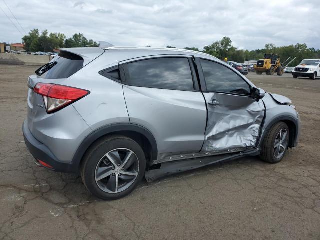 3CZRU6H56NM752430 - 2022 HONDA HR-V EX SILVER photo 3