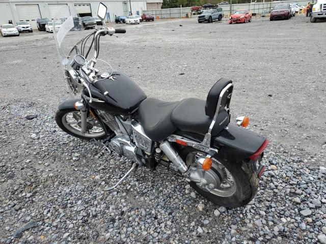 1HFSC18094A800831 - 2004 HONDA VT1100 C BLACK photo 3