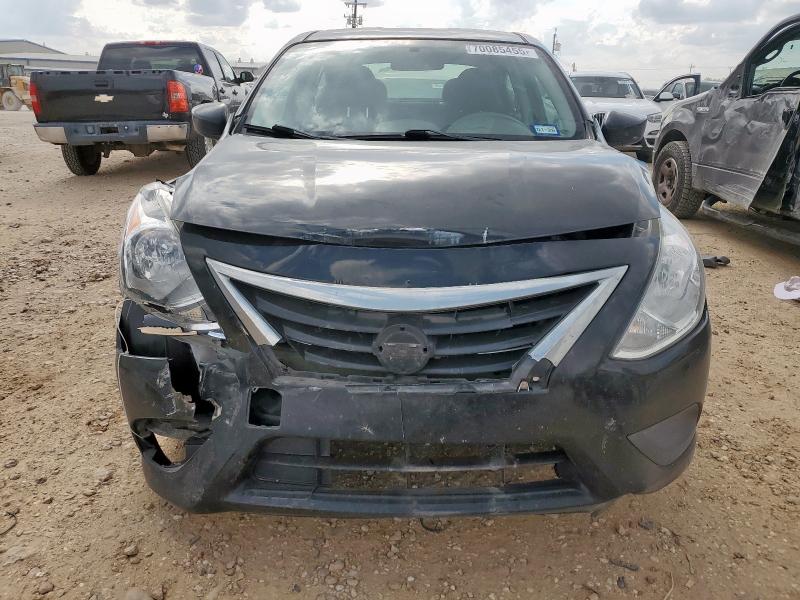 3N1CN7AP9JL843494 - 2018 NISSAN VERSA S BLACK photo 5