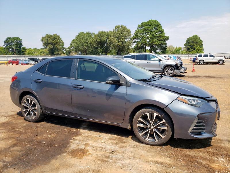 5YFBURHEXJP843406 - 2018 TOYOTA COROLLA L 蓝色 照片 4