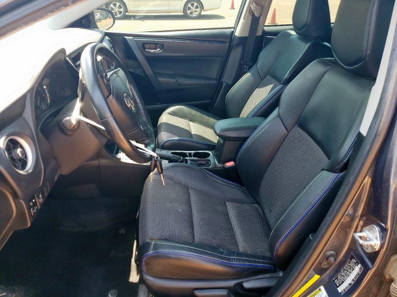 5YFBURHEXJP843406 - 2018 TOYOTA COROLLA L 蓝色 照片 7