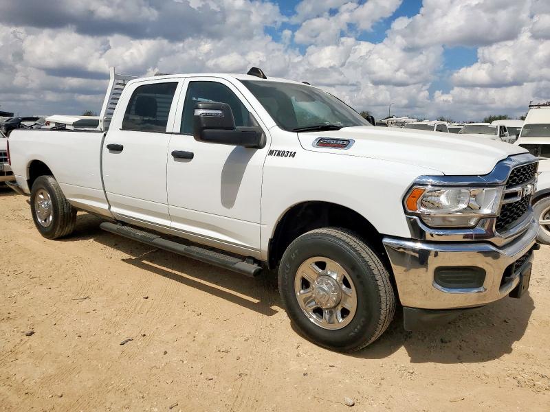 3C6UR5HJ4PG548615 - 2023 RAM 2500 TRADESMAN Ақ фото 4