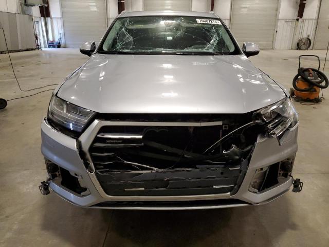 WA1VAAF77JD046572 - 2018 AUDI Q7 PRESTIGE Plata foto 5