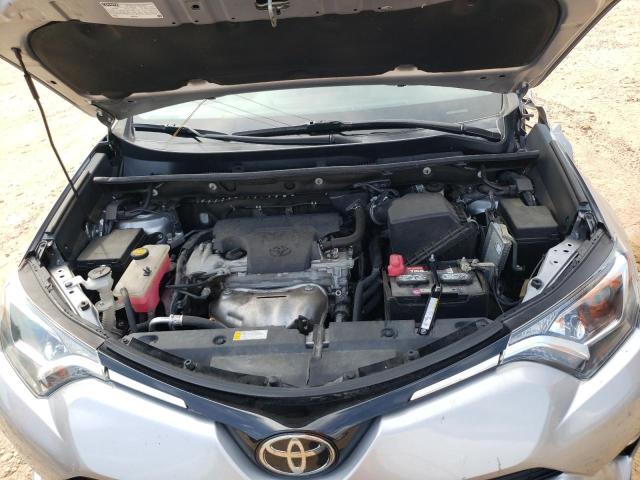 2T3WFREV7HW389180 - 2017 TOYOTA RAV4 XLE ვერცხლისფერი ფოტო 12