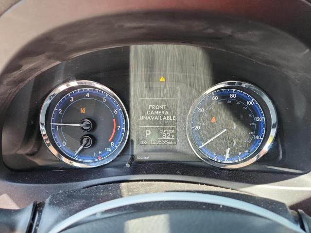 5YFBURHE7JP772889 - 2018 TOYOTA COROLLA L 银色 照片 9