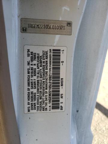 1HGEM22105L010921 - 2005 HONDA CIVIC DX VP Weiß Foto 12