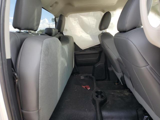 1C6RR7FG5JS308949 - 2018 RAM 1500 ST Білий фото 10