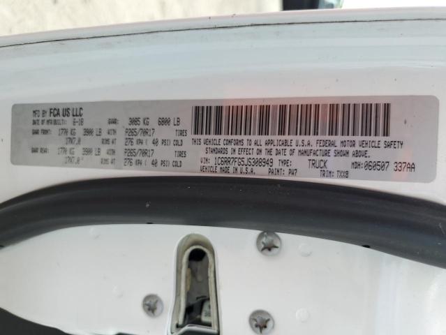 1C6RR7FG5JS308949 - 2018 RAM 1500 ST Білий фото 12