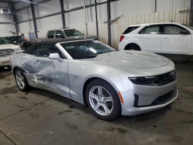 1G1FB3DS7K0119807 - 2019 CHEVROLET CAMARO LS 银色 照片 4