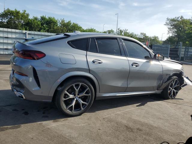 5UX33EX07R9S28477 - 2024 BMW X6 XDRIVE40I GRAY photo 3