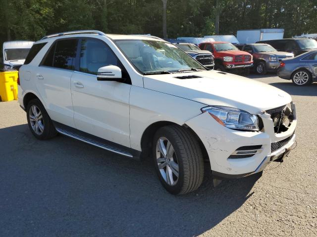 4JGDA5HB9DA248275 - 2013 MERCEDES-BENZ ML 350 4MATIC WHITE photo 4