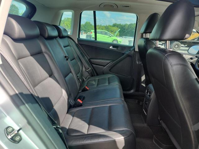WVGAV7AX5BW558271 - 2011 VOLKSWAGEN TIGUAN S SILVER photo 11