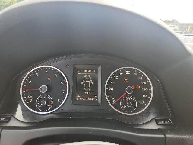 WVGAV7AX5BW558271 - 2011 VOLKSWAGEN TIGUAN S SILVER photo 9