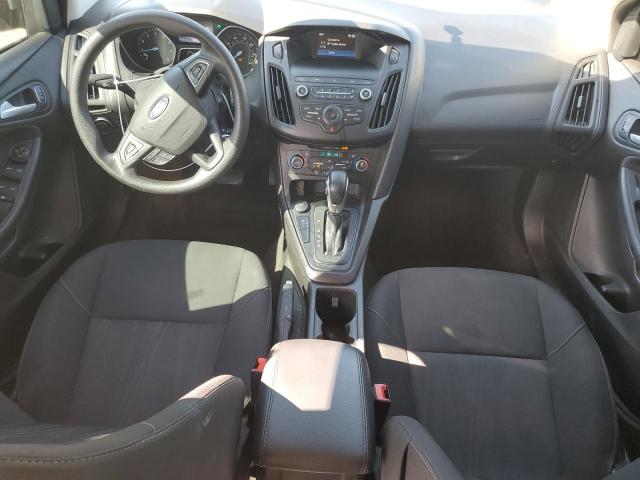 1FADP3FE1JL259815 - 2018 FORD FOCUS SE Silber Foto 8