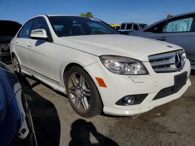 WDDGF56X38F136054 - 2008 MERCEDES-BENZ C 350 WHITE photo 4