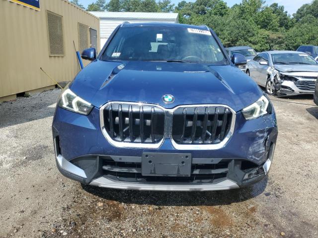 WBX73EF08P5W46817 - 2023 BMW X1 XDRIVE28I BLUE photo 5