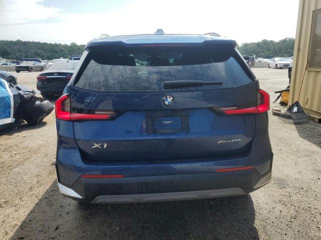 WBX73EF08P5W46817 - 2023 BMW X1 XDRIVE28I BLUE photo 6