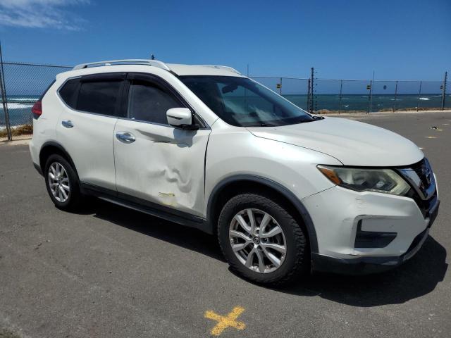 5N1AT2MTXHC763788 - 2017 NISSAN ROGUE S WHITE photo 4