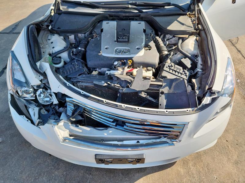 JN1CV6FE0EM902137 - 2014 INFINITI Q60 BASE 白色 照片 11