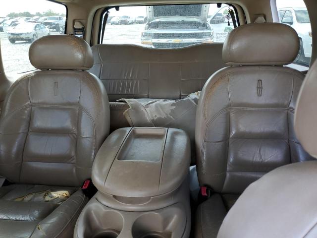 5LMRU27AXXLJ29323 - 1999 LINCOLN NAVIGATOR 白色 照片 10