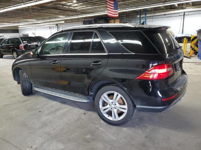 4JGDA5HB7FA613913 - 2015 MERCEDES-BENZ ML 350 4MATIC BLACK photo 2