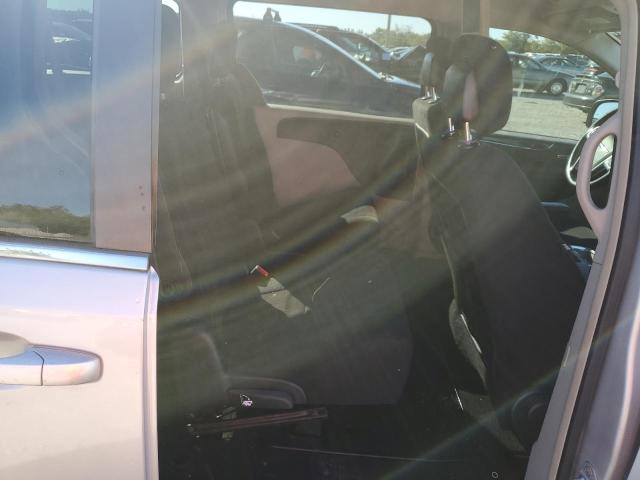 2A4RR5DG7BR733862 - 2011 CHRYSLER TOWN & COU TOURING ვერცხლისფერი ფოტო 11