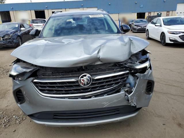 LRBFZPR49PD076087 - 2023 BUICK ENVISION ESSENCE Silber Foto 5