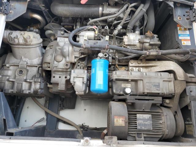 1UYVS2530HU882310 - 2017 UTILITY REEFER WHITE photo 7