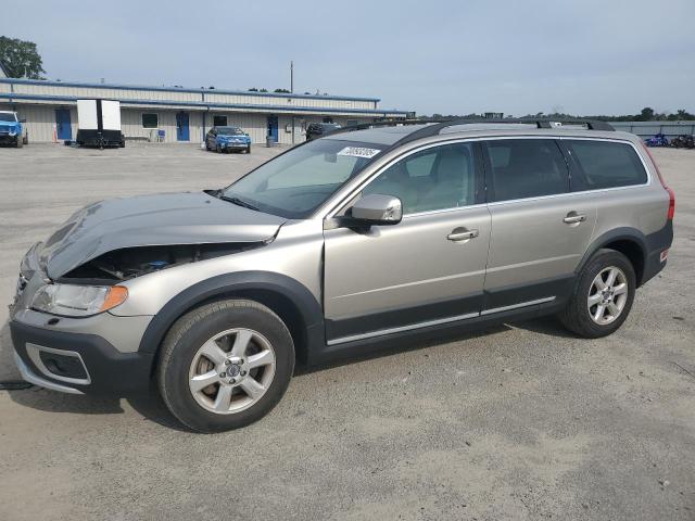 2011 VOLVO XC70 3.2, 