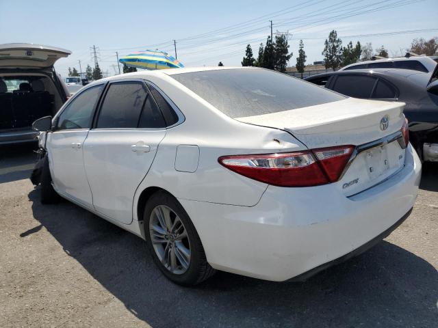 4T1BF1FK1FU002620 - 2015 TOYOTA CAMRY LE 白色 照片 2