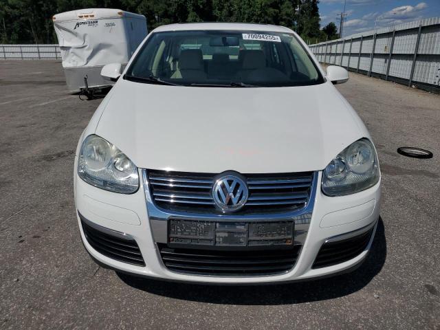 3VWRZ7AJ8AM059001 - 2010 VOLKSWAGEN JETTA SE WHITE photo 5