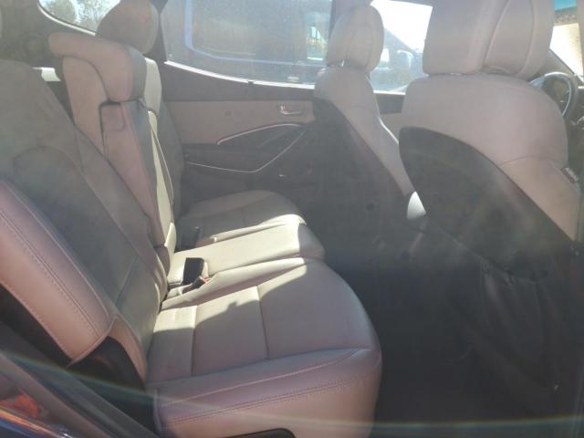 5XYZW4LA4HG384369 - 2017 HYUNDAI SANTA FE S GRAY photo 11