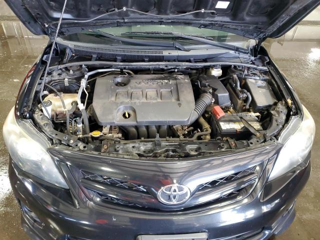 2T1BU4EE6DC033427 - 2013 TOYOTA COROLLA BASE Schwarz Foto 11