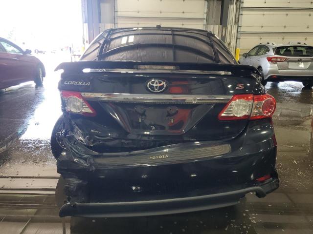 2T1BU4EE6DC033427 - 2013 TOYOTA COROLLA BASE Schwarz Foto 6