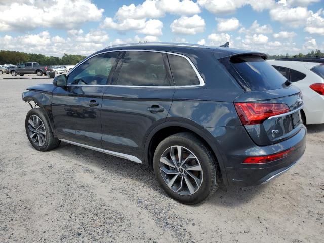 WA1AAAFY5M2081084 - 2021 AUDI Q5 PREMIUM GRAY photo 2