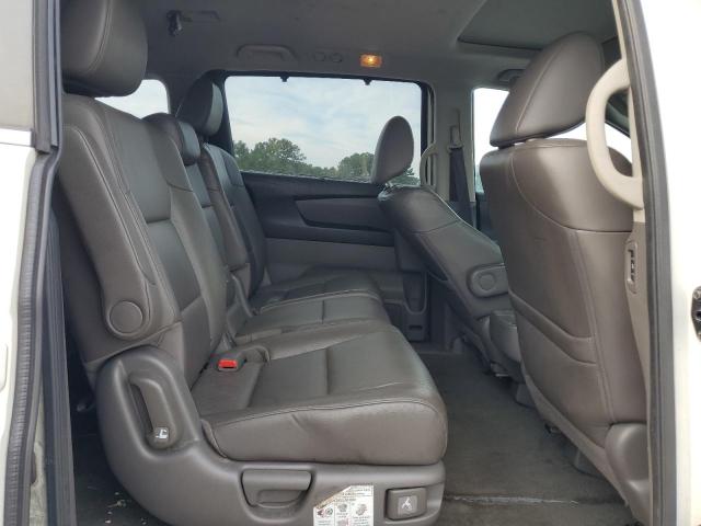 5FNRL5H61GB065827 - 2016 HONDA ODYSSEY EXL WHITE photo 11