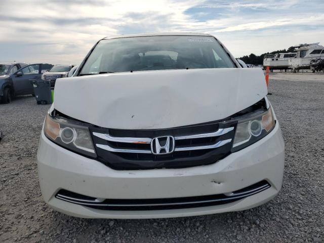 5FNRL5H61GB065827 - 2016 HONDA ODYSSEY EXL WHITE photo 5