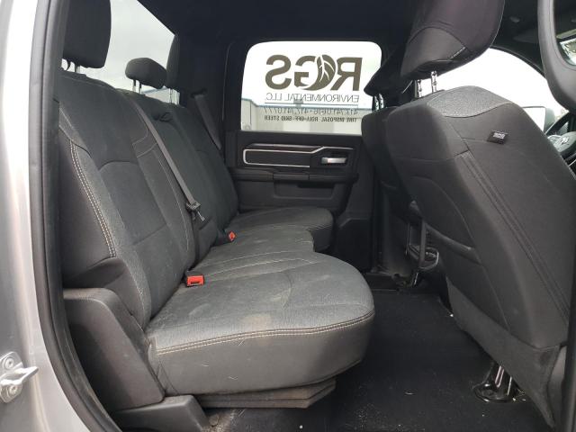 3C6UR5DL2NG165647 - 2022 RAM 2500 BIG HORN/LONE STAR SILVER photo 10