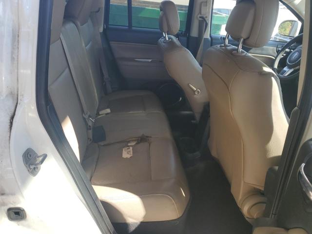 1C4NJCEA9FD171370 - 2015 JEEP COMPASS LATITUDE WHITE photo 10