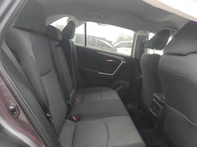 4T3RWRFV7RU148541 - 2024 TOYOTA RAV4 XLE 灰色 照片 10