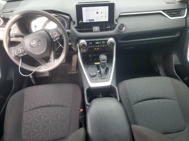 4T3RWRFV7RU148541 - 2024 TOYOTA RAV4 XLE 灰色 照片 8