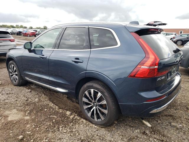 YV4L12RN5P1385786 - 2023 VOLVO XC60 PLUS BLUE photo 2